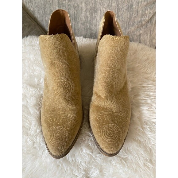 Mi.iM Gold Textured Calf Hair Western Leather Ankle Slip On Booties Sz-8 - Picture 7 of 12